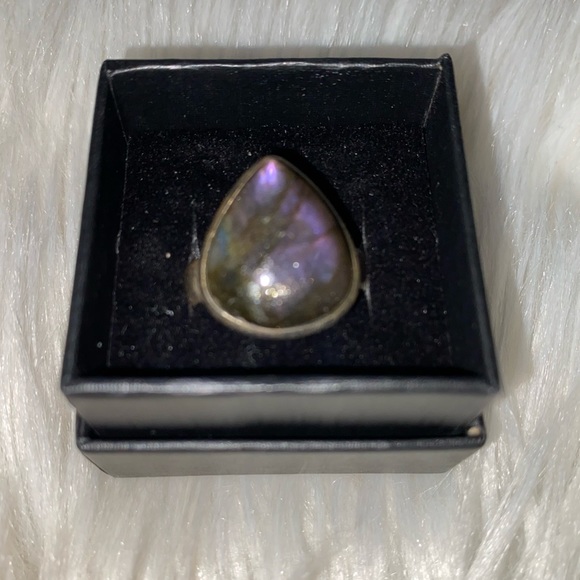*PURPLE FLASH* Labradorite in Sterling Silver Ring - Picture 6 of 8